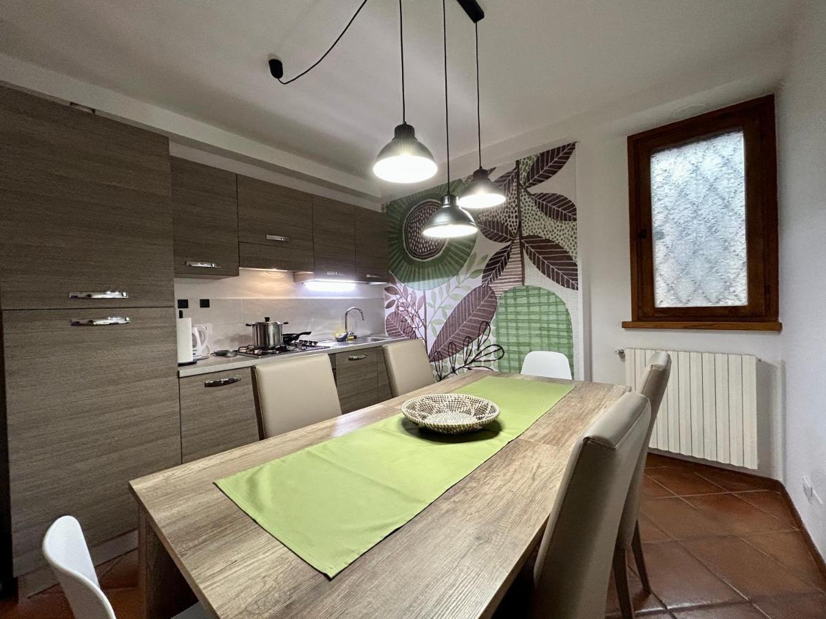 Sunflower Apartment Пескиера дел Гарда Екстериор снимка